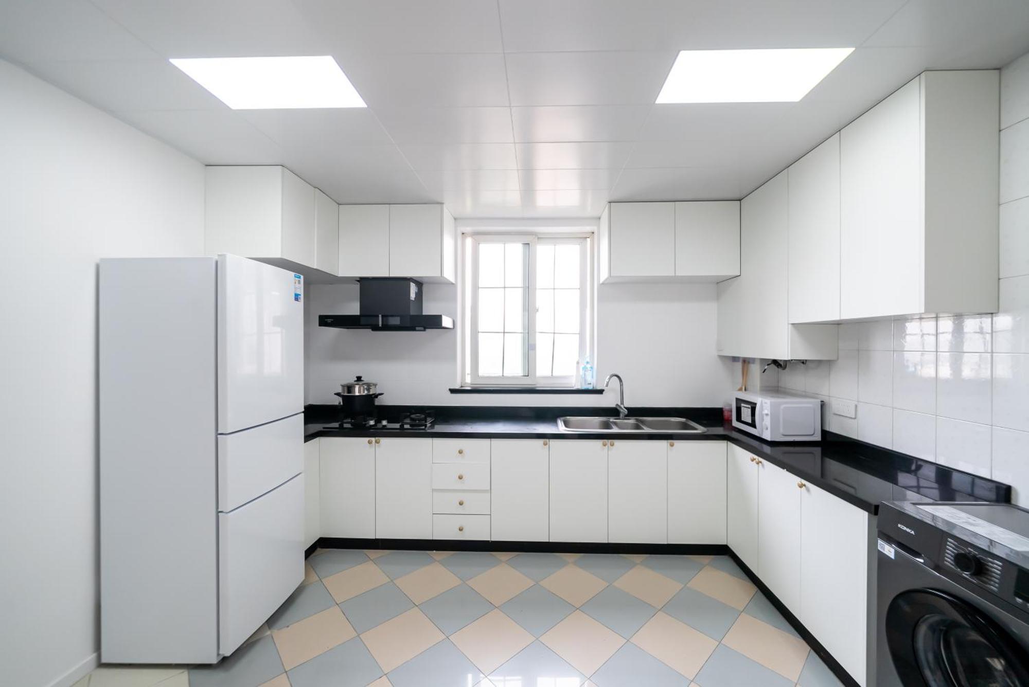 Shanghai Yi Du B&B -Family - Friendly Suite Close To People'S Square And Subway Exteriör bild